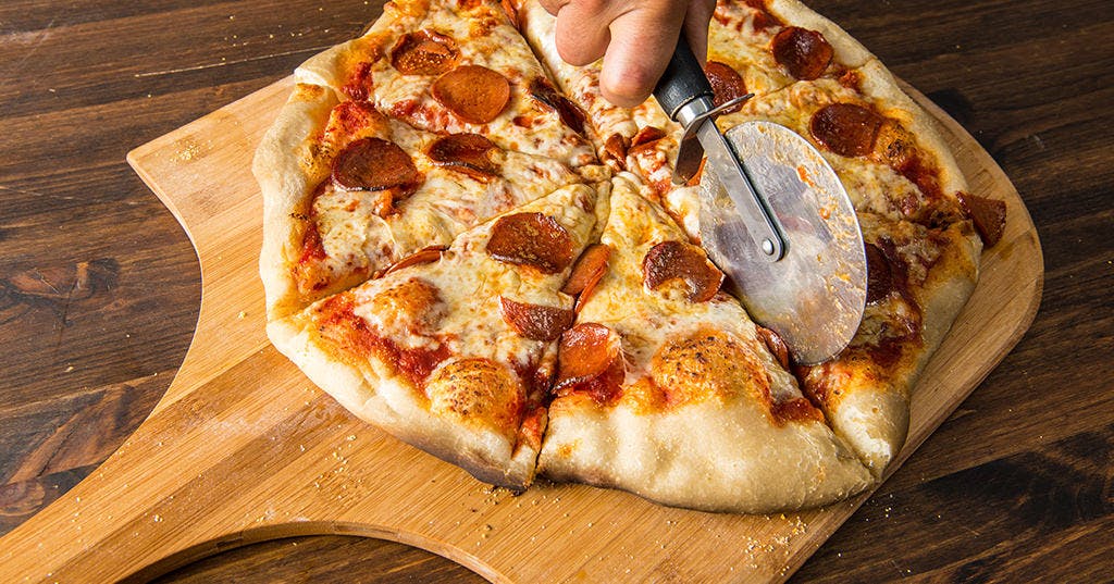Grilled New York Style Pepperoni Pizza